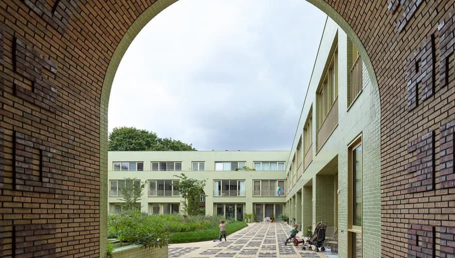 Housing Spaarndammerhart Amsterdam by Korthtielens architecten and Marcel Lok. Photos © Dennis De Smet.
