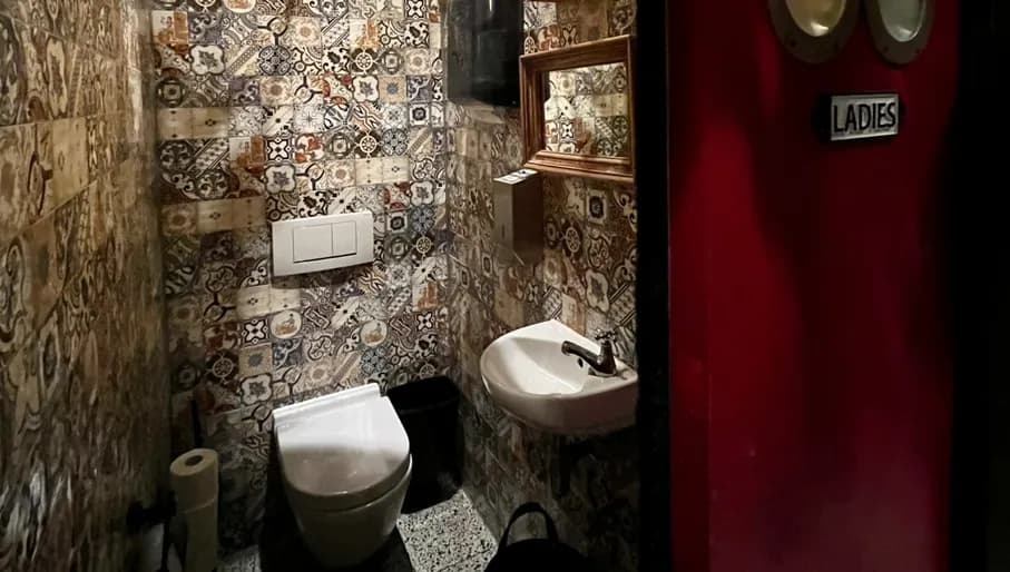 Pesca Amsterdam toilet