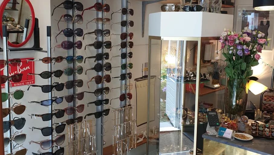 Galerie du Nord vintage sunglasses and accessories on display