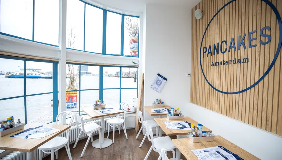 Pancakes Amsterdam aan 't IJ restaurant interior