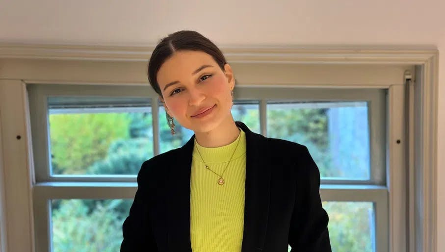 Portrait of Karolina Fedorowicz, founder of Bazaar startup, FoundersFridays hero