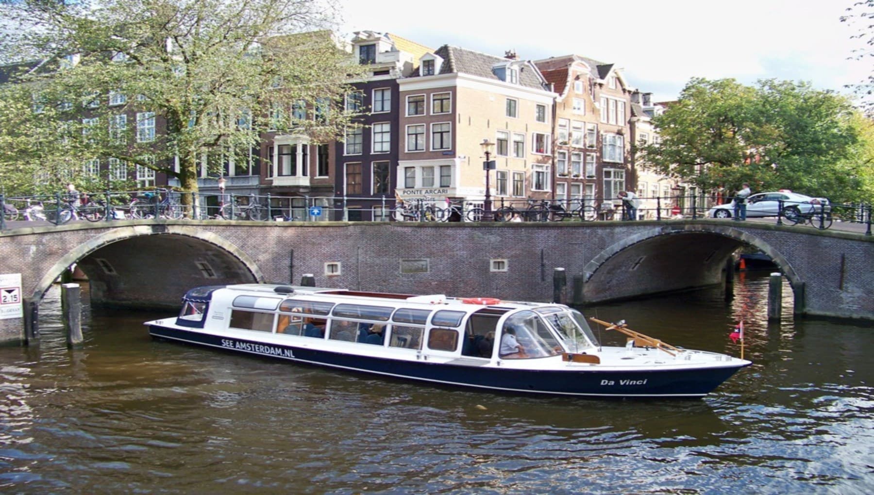 LOVERS Canal Cruises - Amsterdam Canal Cruise